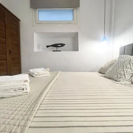 Lägenhet B Home Living - Comfort Like Home 2Bd & Terrace *