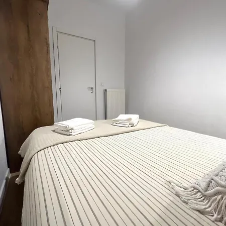 B Living - Comfort Like 2bd & Terrace *
