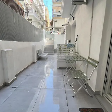 B Living - Comfort Like 2bd & Terrace 테살로니키